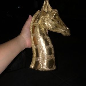 Golden giraffe